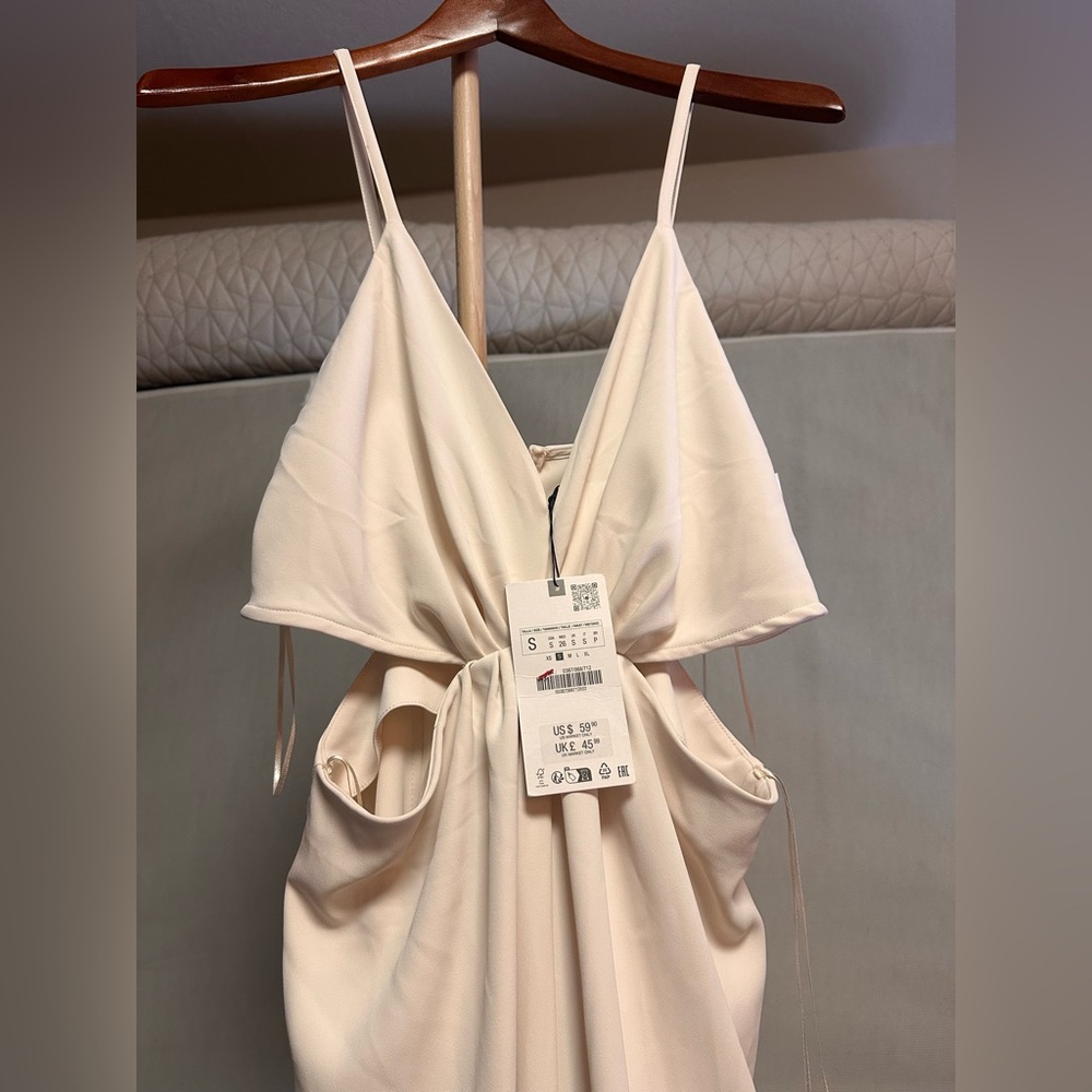 Zara Cream Halter Jumpsuit with Side Cutouts - Picture 2 of 8